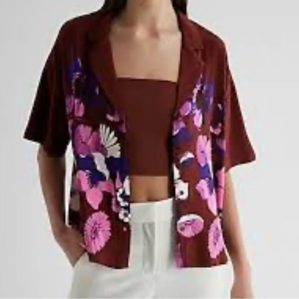 Express Burgundy Floral purple pink button up blouse size M NWT